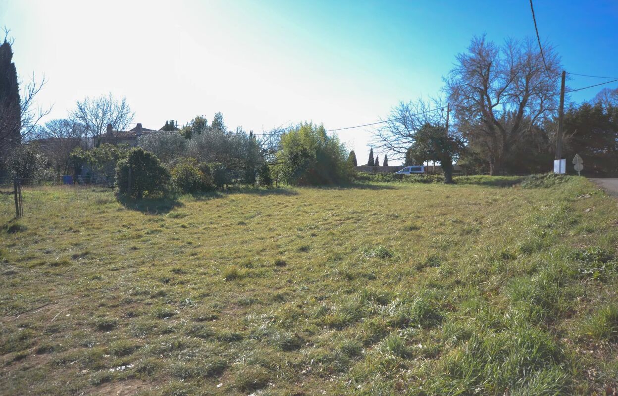 terrain  pièces 374 m2 à vendre à Uzès (30700)