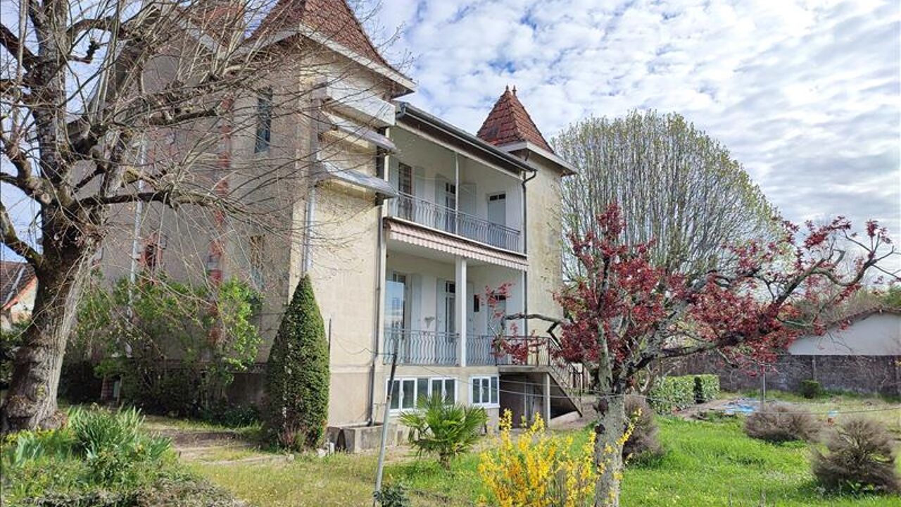 maison 8 pièces 190 m2 à vendre à Le Fleix (24130)