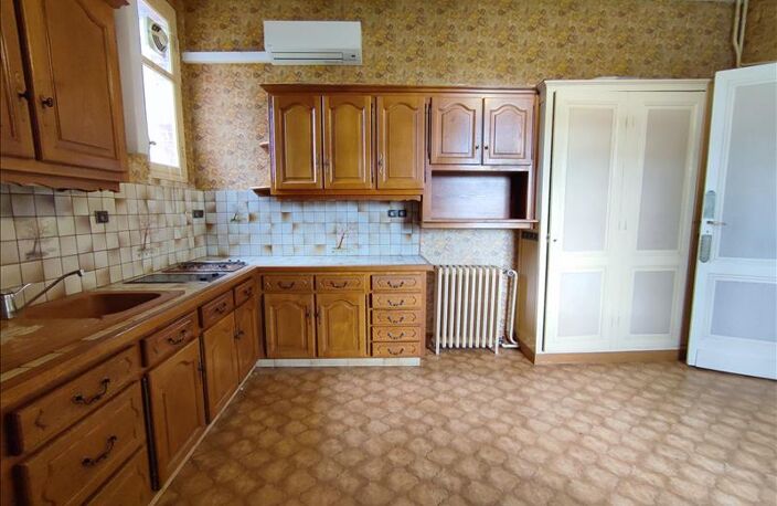 Maison de bourg de 8 pièces principales — photo 5