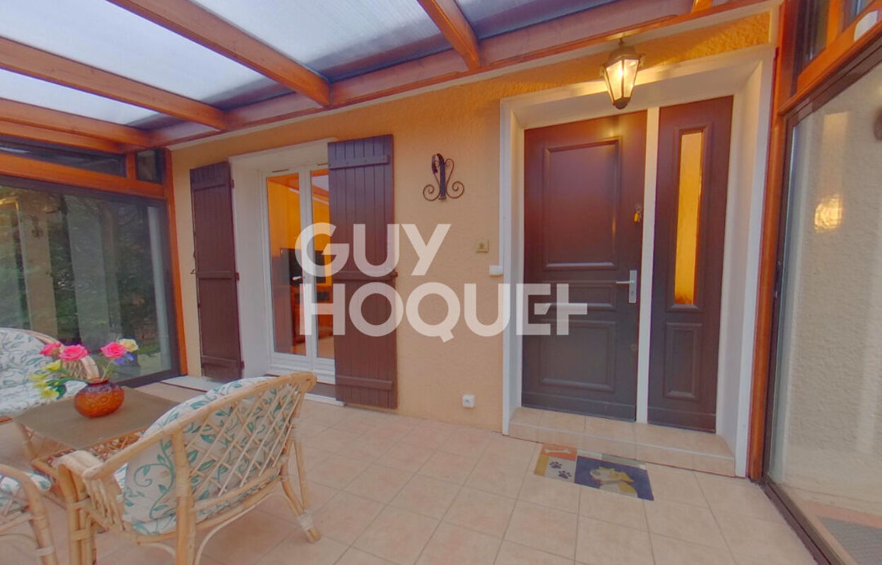 maison 5 pièces 92 m2 à vendre à Saint-Laurent-de-Mure (69720)