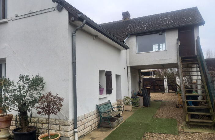 Maison ancienne de 130m2avec studio de 30m2 — photo 2