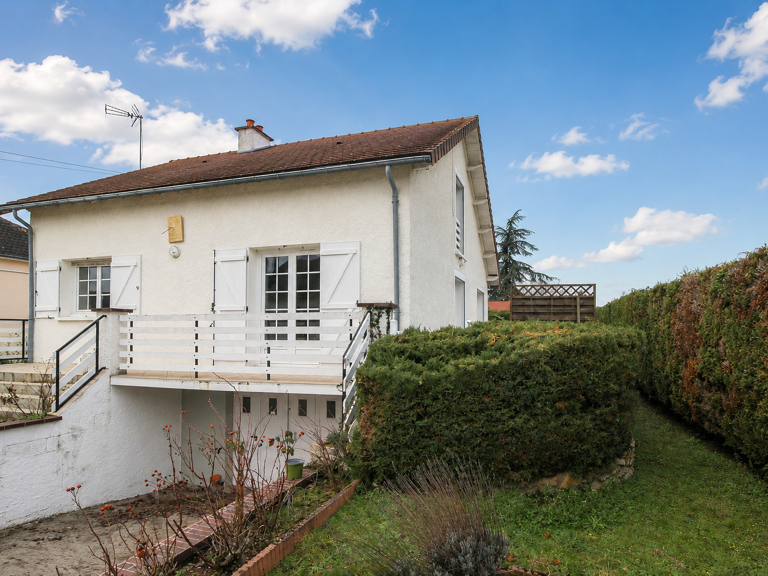 Maison sur sous-sol total — photo 1