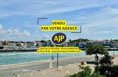 CAPBRETON PLAGE - T2 VUE PORT ET CANAL AVEC TERRASSE ET PARKING — photo du bien