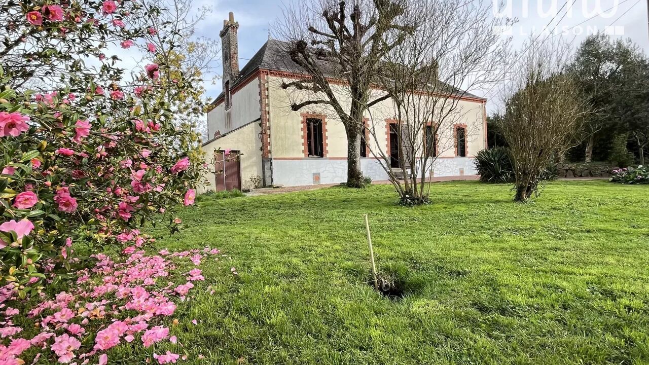 maison 7 pièces 251 m2 à vendre à Petit-Mars (44390)