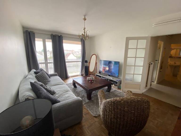 APPARTEMENT BOURGES - 5 pièce(s) - 81 m2 — photo 1