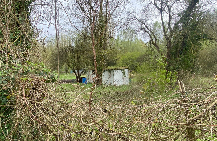 MARAIS BOURGES - 2451 m2 — photo 2