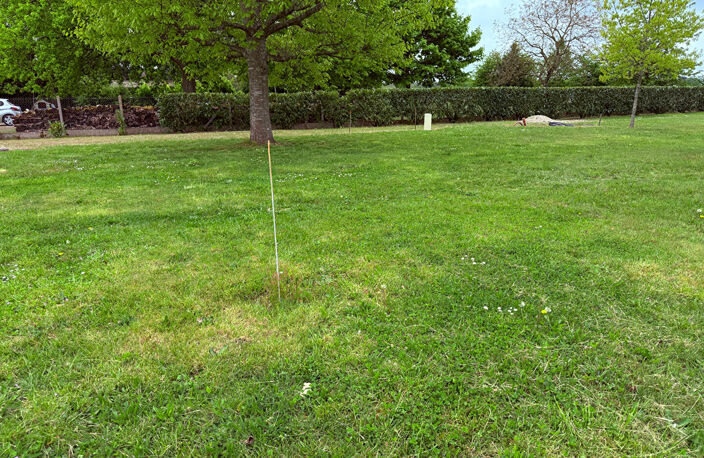 OLIVET terrain viabilisé dans petit lotissement — photo 2