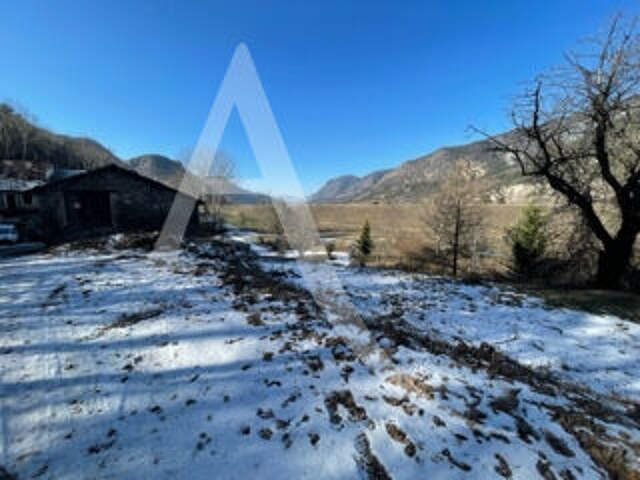 Terrain Rochebrune 774 m2 — photo du bien