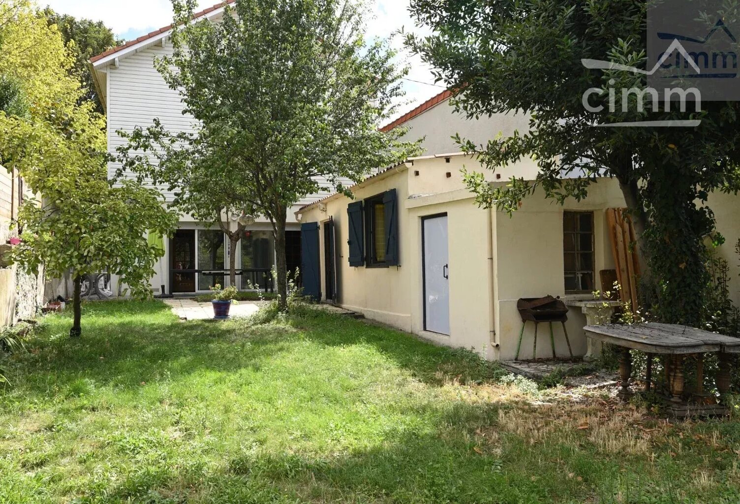 Maison familiale sur 300m² de terrain aux portes de Paris! — photo 1