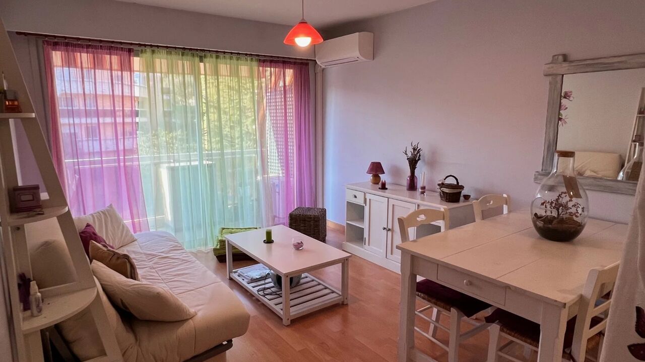 appartement 2 pièces 37 m2 à Cagnes-sur-Mer (06800)