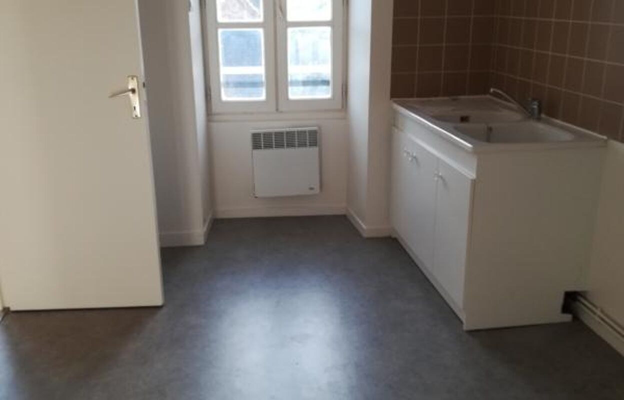 appartement 4 pièces 86 m2 à louer à Vatan (36150)