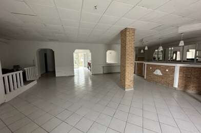 Commerce  200000 €