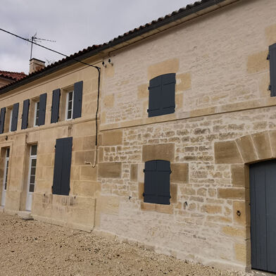 Maison 6 pièces 607581 €