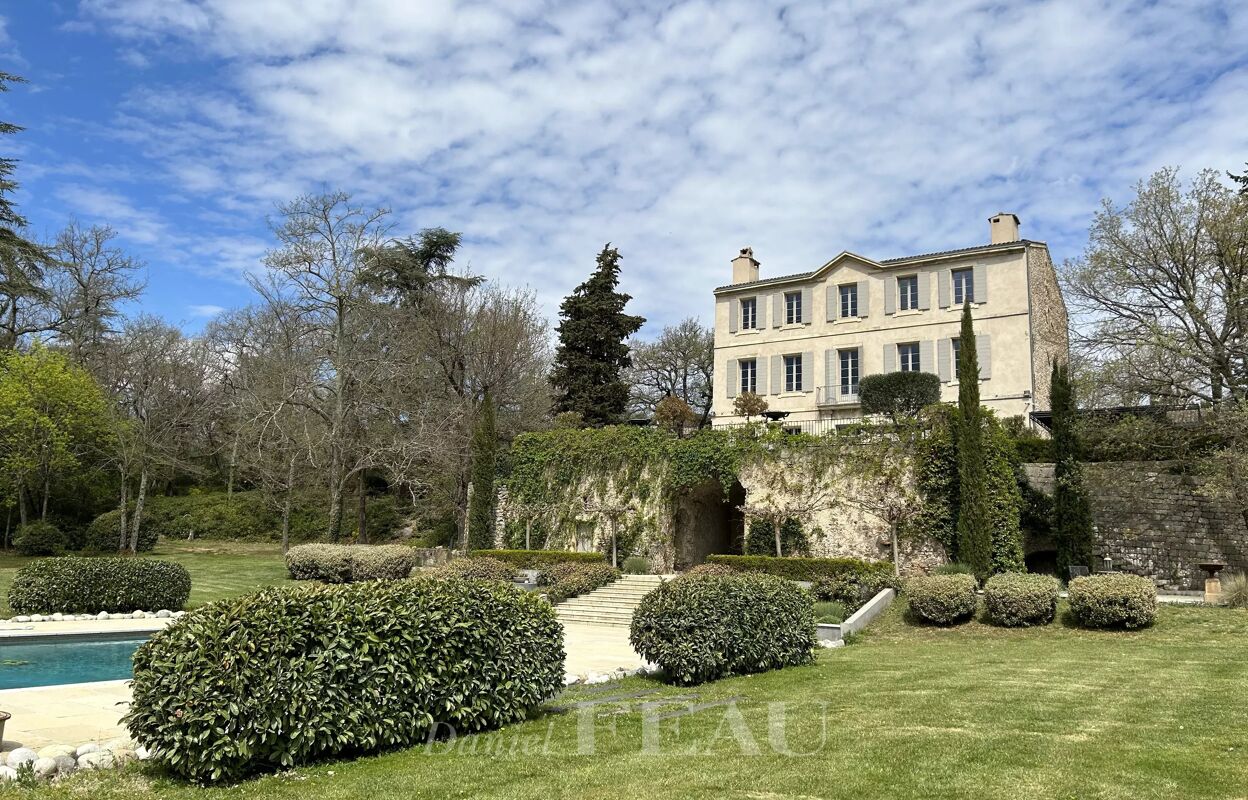 maison 12 pièces 930 m2 à vendre à Aix-en-Provence (13090)
