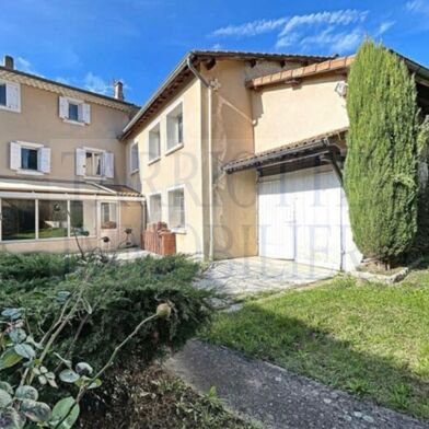 Maison 11 pièces 470250 €