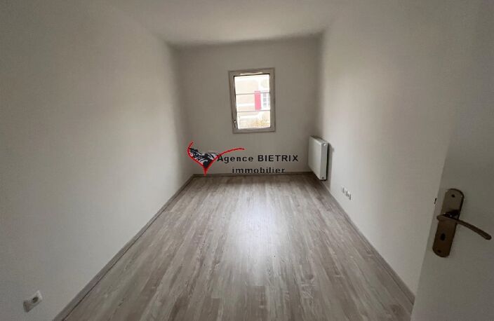 Location appartement 3 pièces 63 m² à Champagne-sur-Oise (95660) — photo 5