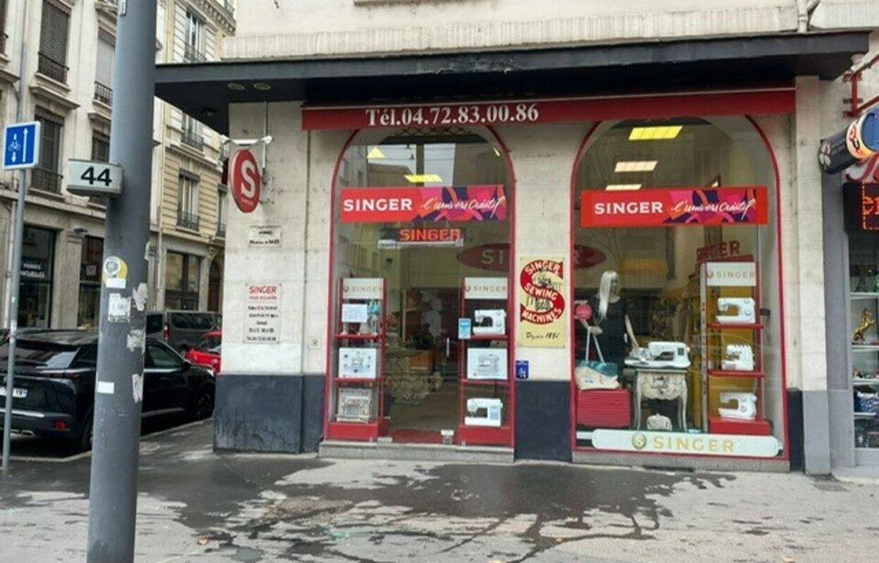 commerce  pièces 105 m2 à louer à Lyon 6 (69006)