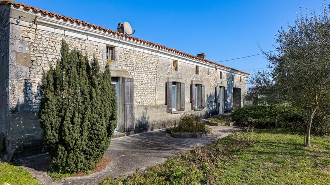 maison 6 pièces 118 m2 à vendre à Jonzac (17500)