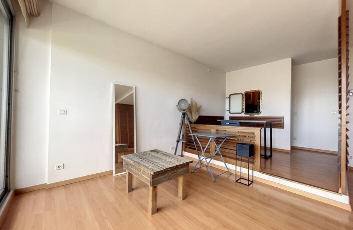 THALASSA DERNIER ETAGE VASTE TYPE 1  40 M2 + TERRASSE 12 M2 — photo 5