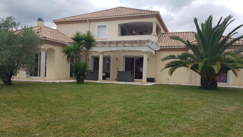 Villa / Maison 7 pièces  à vendre Lescar 64230