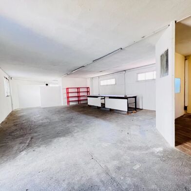 Commerce  850 €