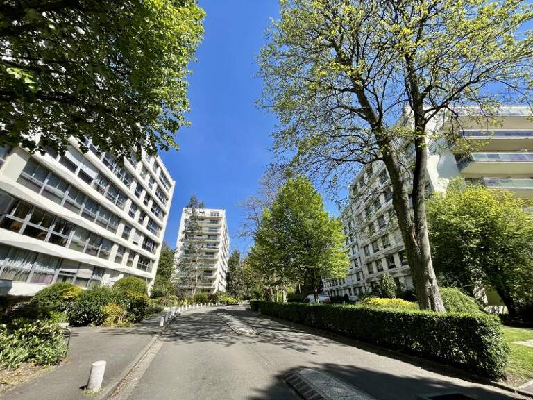 PARKING LAMBERSART - 0 m2 — photo 1