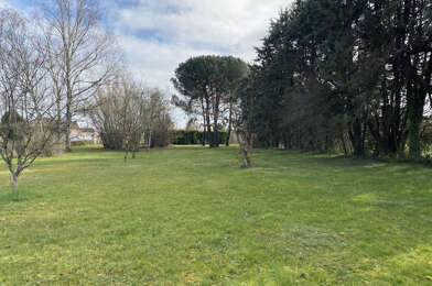 Terrain  127000 €