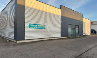 Commerce  600 m² à louer à Caussade (82300)