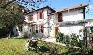 Immeuble  174 m² à vendre à Orthez (64300)