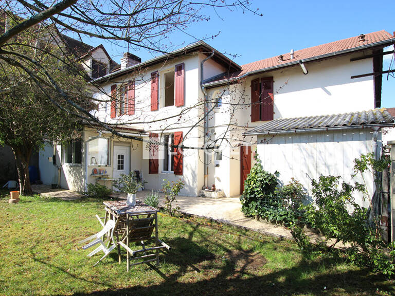 Immeuble Orthez 9 pièce(s) 174 m² — photo 1