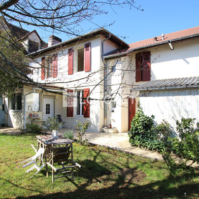 Immeuble  298000 €