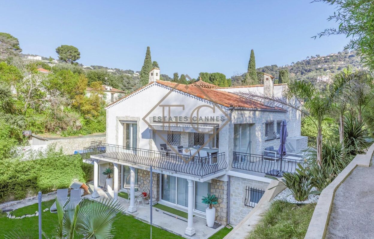 maison 8 pièces 200 m2 à vendre à Cannes (06400)