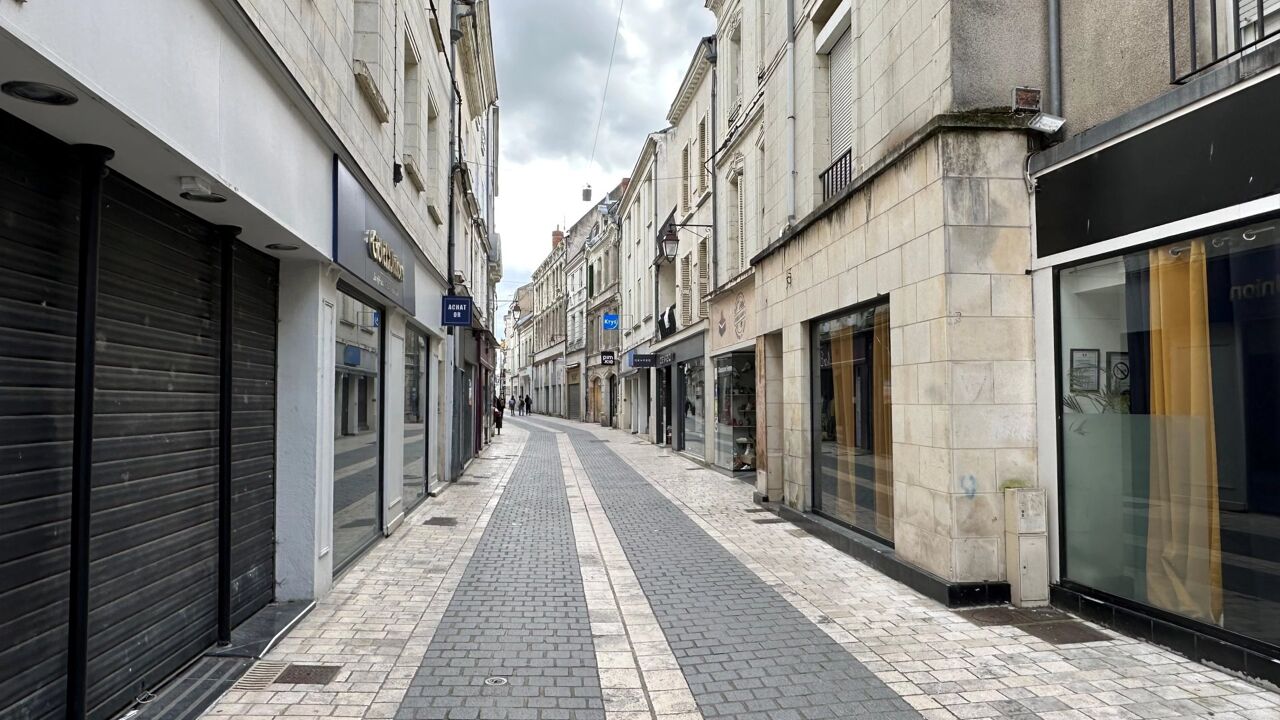 immeuble  pièces 200 m2 à vendre à Châtellerault (86100)