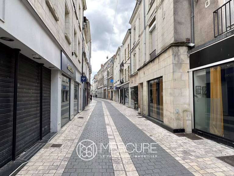 IMMEUBLE - 2 TYPE 1 et LOFT ou COMMERCE — photo 1