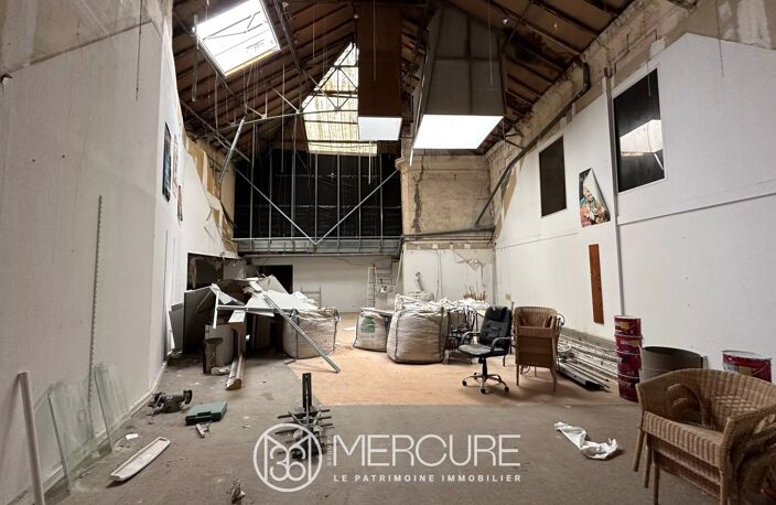 IMMEUBLE - 2 TYPE 1 et LOFT ou COMMERCE — photo 2