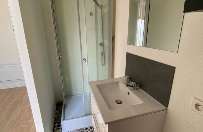 Bien vendu : Appartement 25 m² Aulnoye-Aymeries (59620) — photo 3