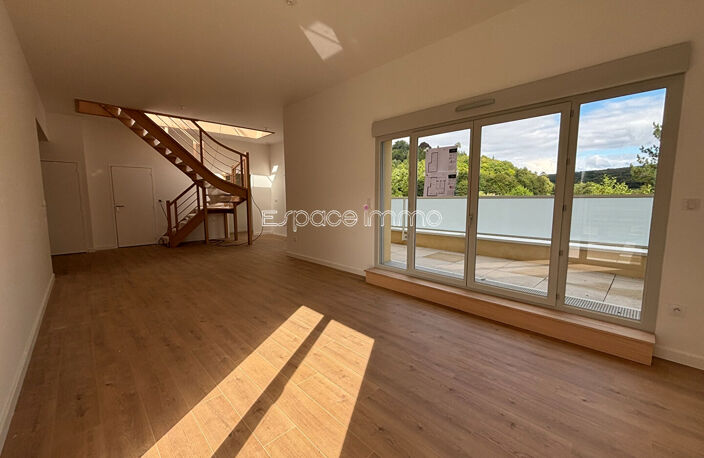 Résidence de standing - Appartement avec balcon et stationnement - Montville centre - 3 pièces - 87m² — photo 2
