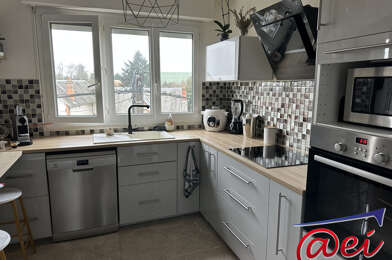 Appartement 4 pièces 112000 €