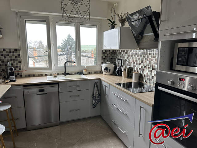 Gien centre appartement T4 de 89 m² — photo du bien