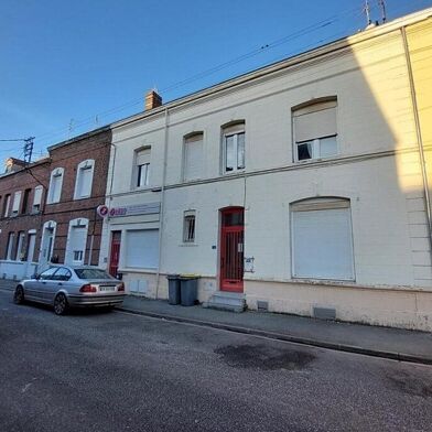 Immeuble  165000 €