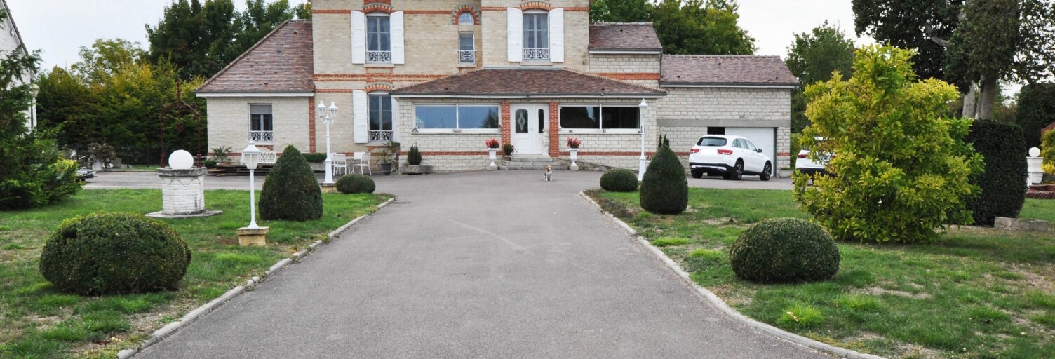 Maison 8 Pièces 180 m² à vendre à Payns (10600)