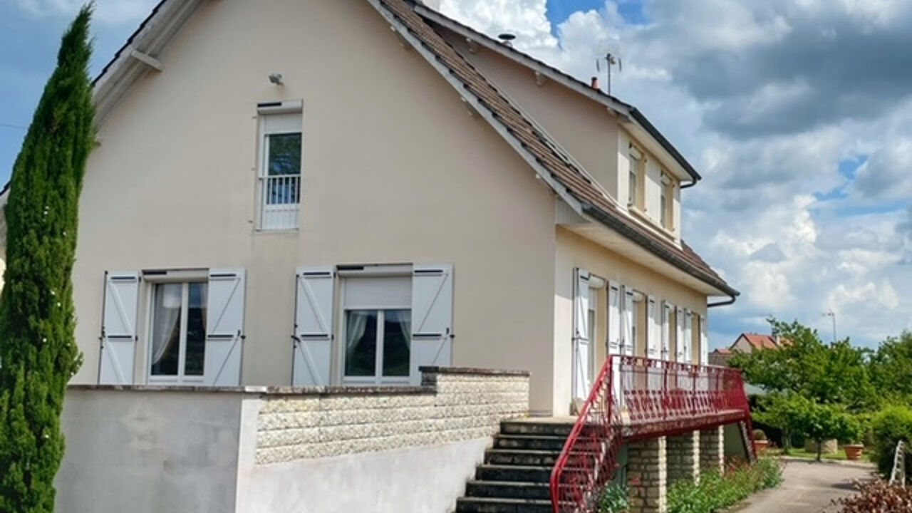 maison 9 pièces 217 m2 à vendre à Beaune (21200)