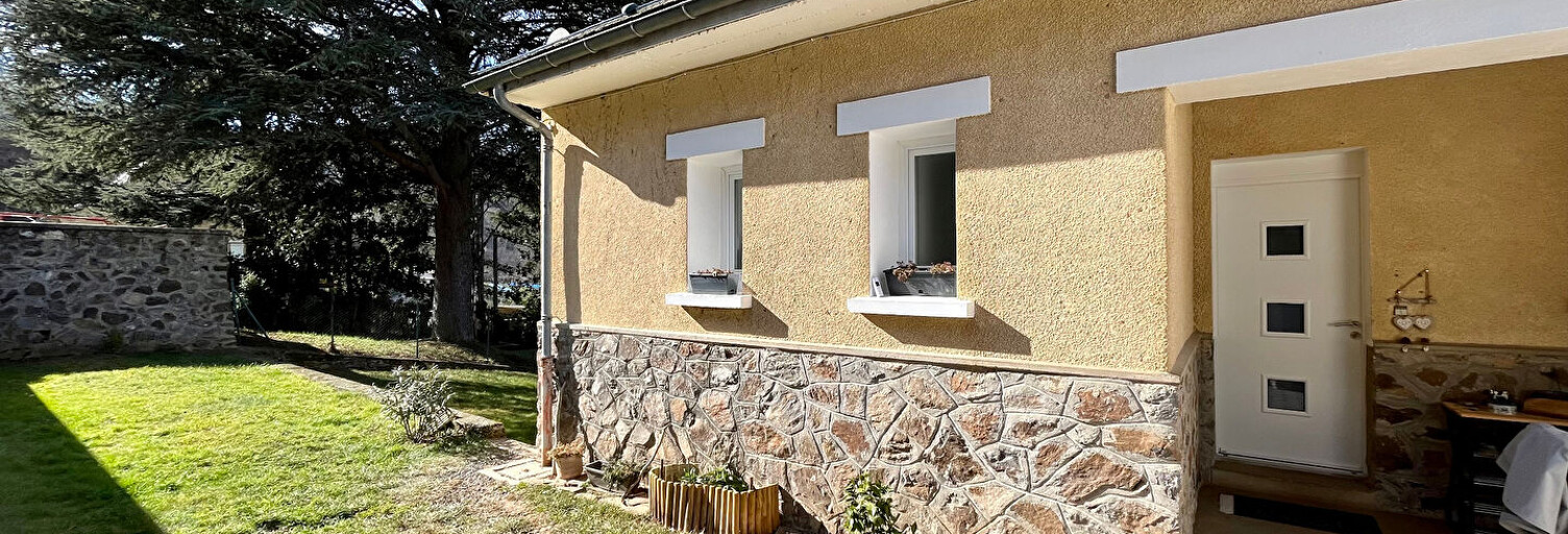 Maison 7 Pièces 202 m² à vendre à Lassouts (12500)