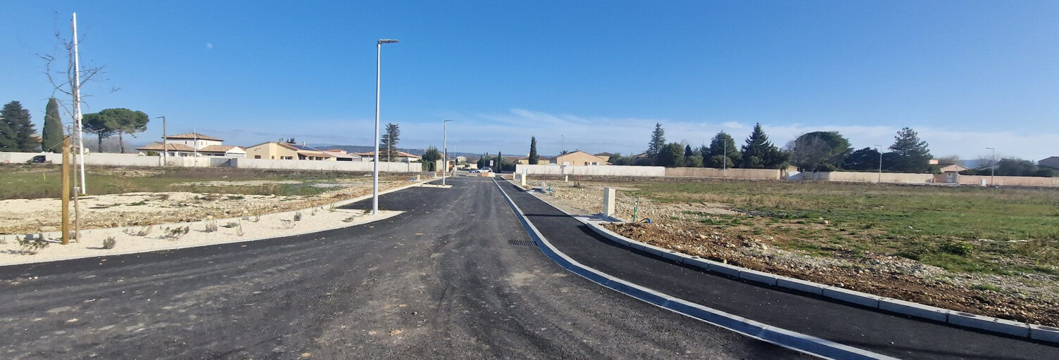 Terrain  683 m² à vendre à Pierrelatte (26700)