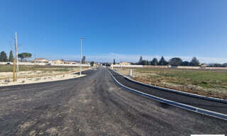 Terrain  683 m² à vendre à Pierrelatte (26700)