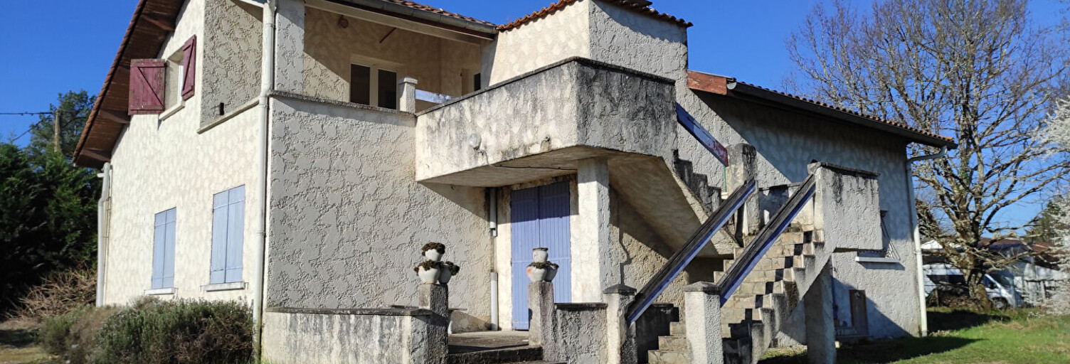 Maison 11 Pièces 200 m² à vendre à Saint-Martin-de-Laye (33910)