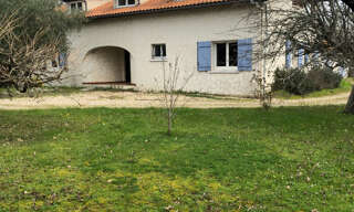 Maison 11 Pièces 200 m² à vendre à Saint-Martin-de-Laye (33910)