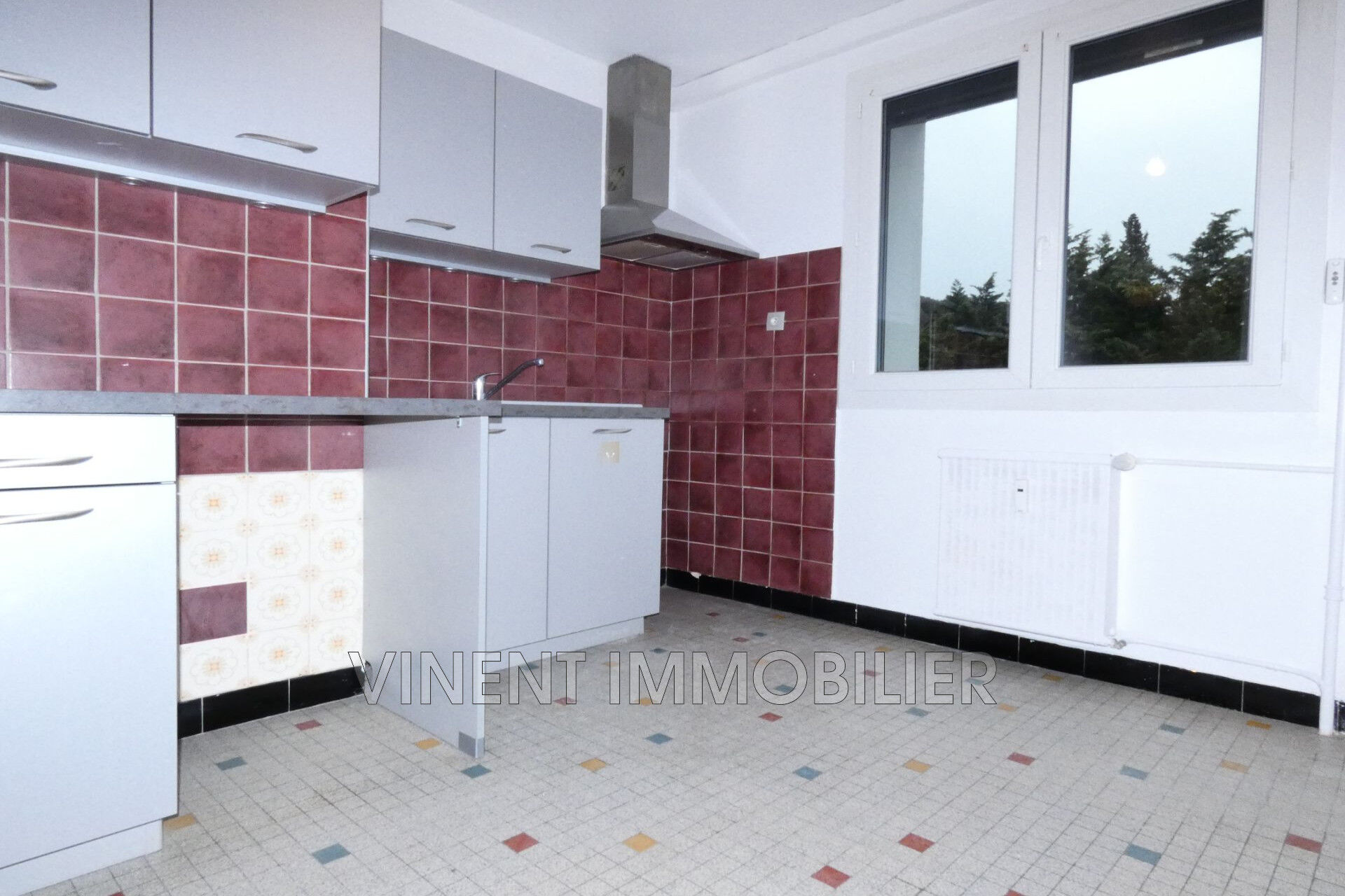 Appartement  T4 à louer Donzère 26290