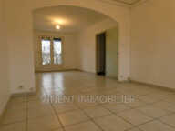 location appartement 4 Pièce(s) — photo 2