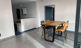 Bureau  145 m² à louer à Quimper (29000)